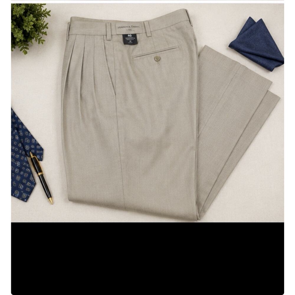 Joseph & Feiss Dress Pants Mens 40/33 Beige 100 Silk Pleated Career
